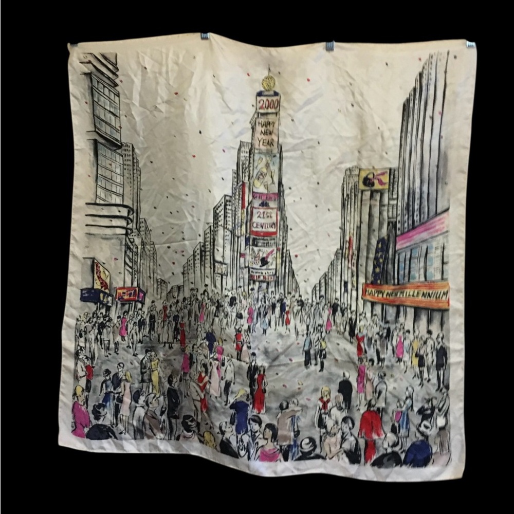 Echo brand silk scarf NY city scene 2000 millenium 35 x 37 new w. tag